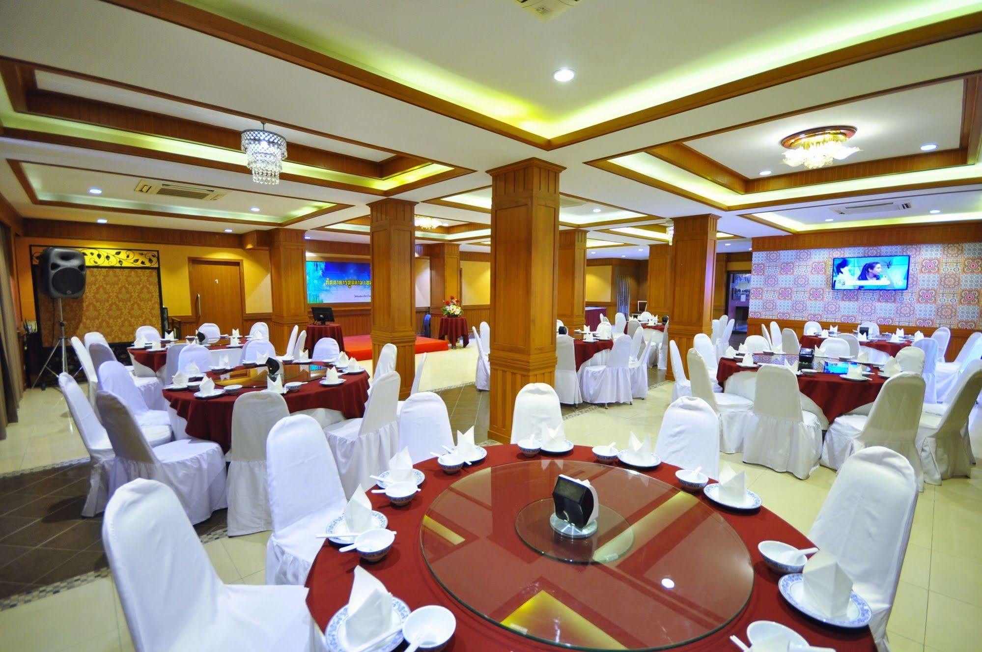 Chiangmai S.P. Hotel Chiang Mai Bagian luar foto