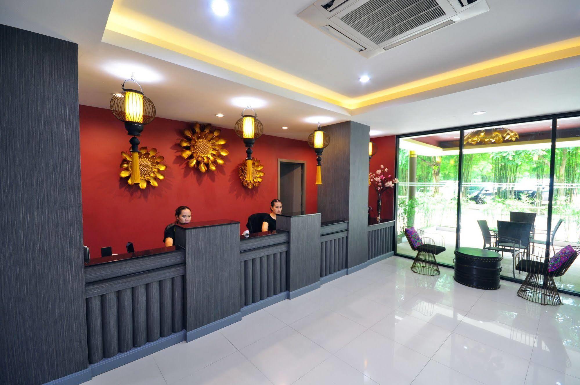 Chiangmai S.P. Hotel Chiang Mai Bagian luar foto